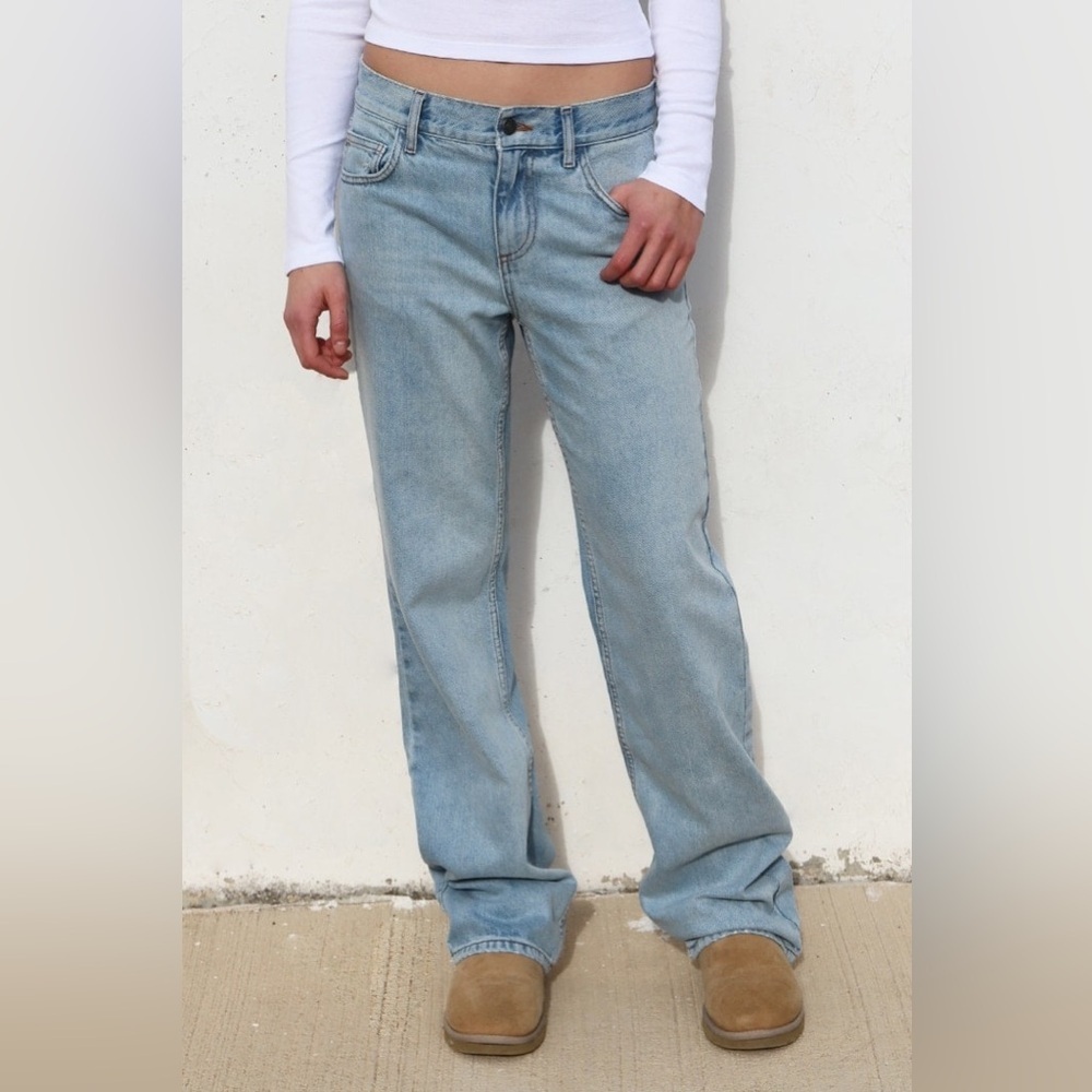 Subdued Women’s High Rise Straight Leg Jeans Light Wash Size 24